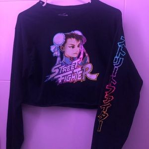 long sleeved graphic crop top